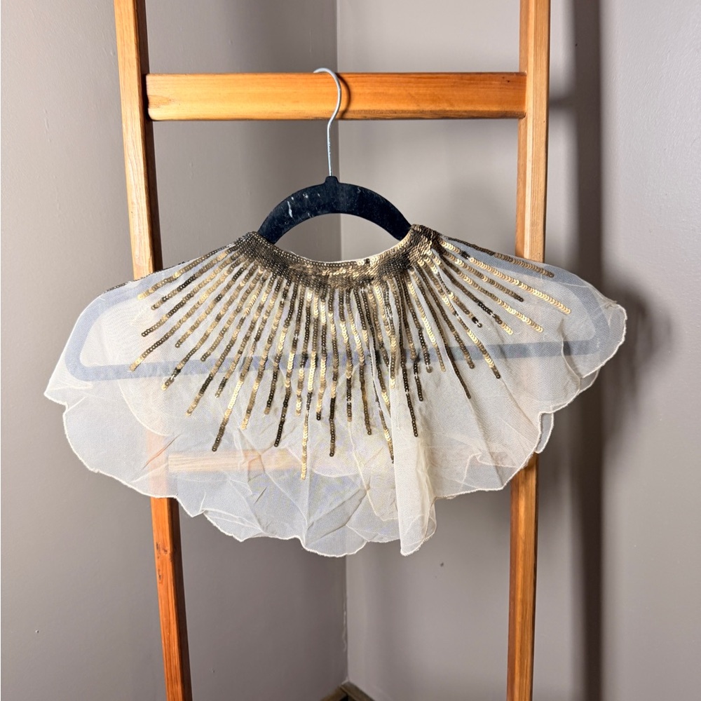 Joyfolie White & Gold Sequin Tulle Capelet
